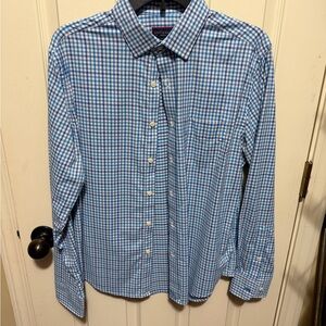 Men Untuckit medium shirt